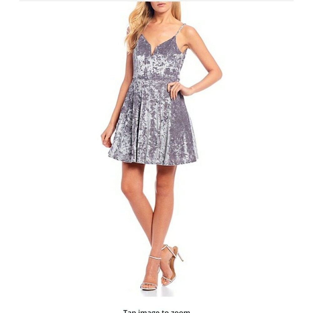 City Vibe dress, size 7, nwt, Original p
